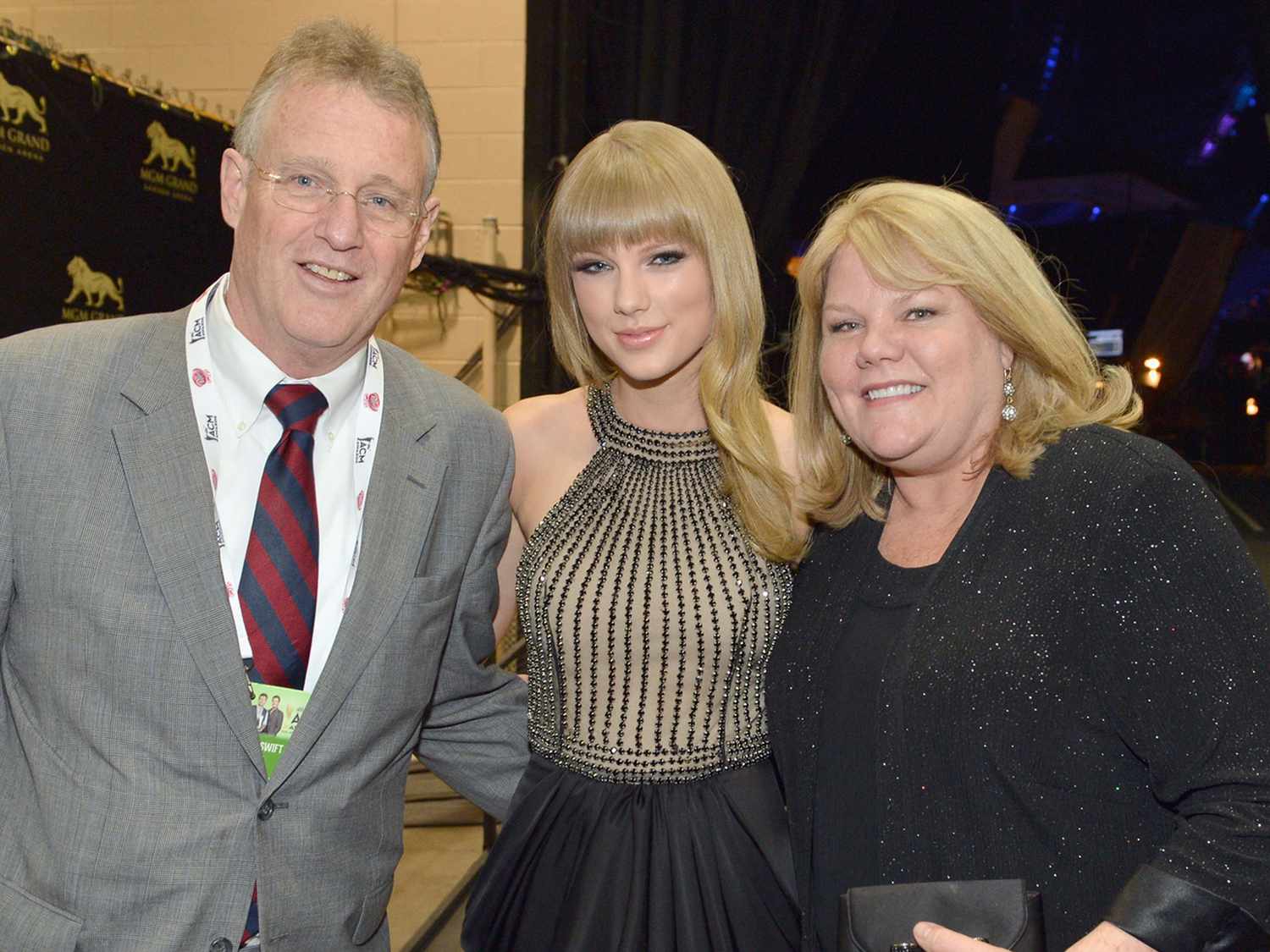 Taylor Swift parents has revealed that while the daughter [Taylor] was 'trying to keep it together,' it was obvious to  that she has already 'falling' hard for her new beau. Travis Kelce 