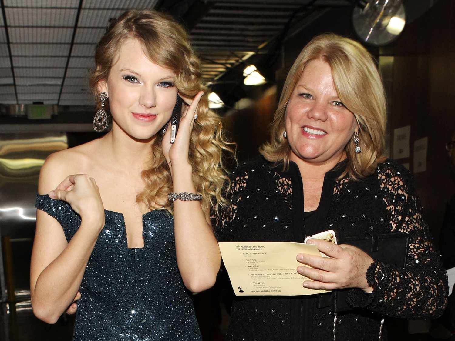 Taylor Swift Mom Andrea Swift send a clear message to Travis Kelce's Family 