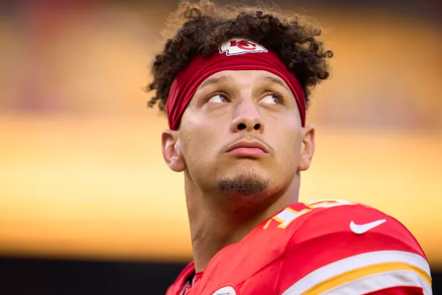 Patrick Mahomes gets trolled over emotional sideline moment after Chiefs loss: "Crying cause the refs weren’t on his side"

