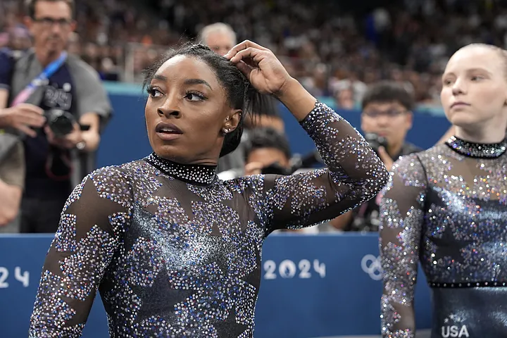 Nastia Liukin sharply criticizes Olympic judges and issues a warning to Simone Biles and her teammates