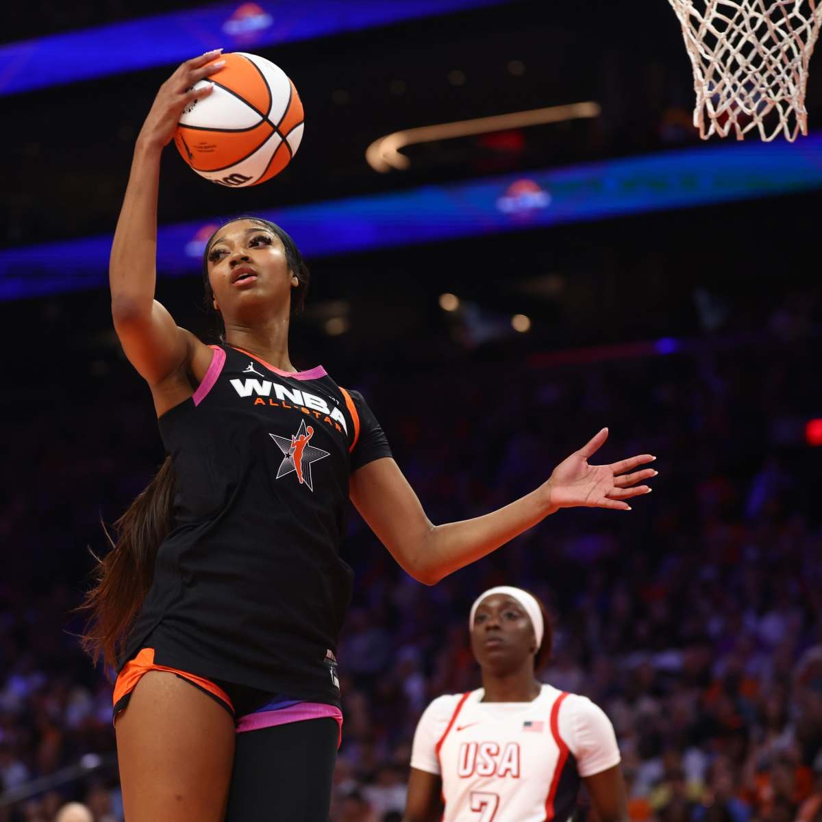 JUST IN: Angel Reese’s New Reebok Collection Is Going Viral: Chicago Sky forward Angel Reese’s star just keeps on shining – even during the.....Full Details Below