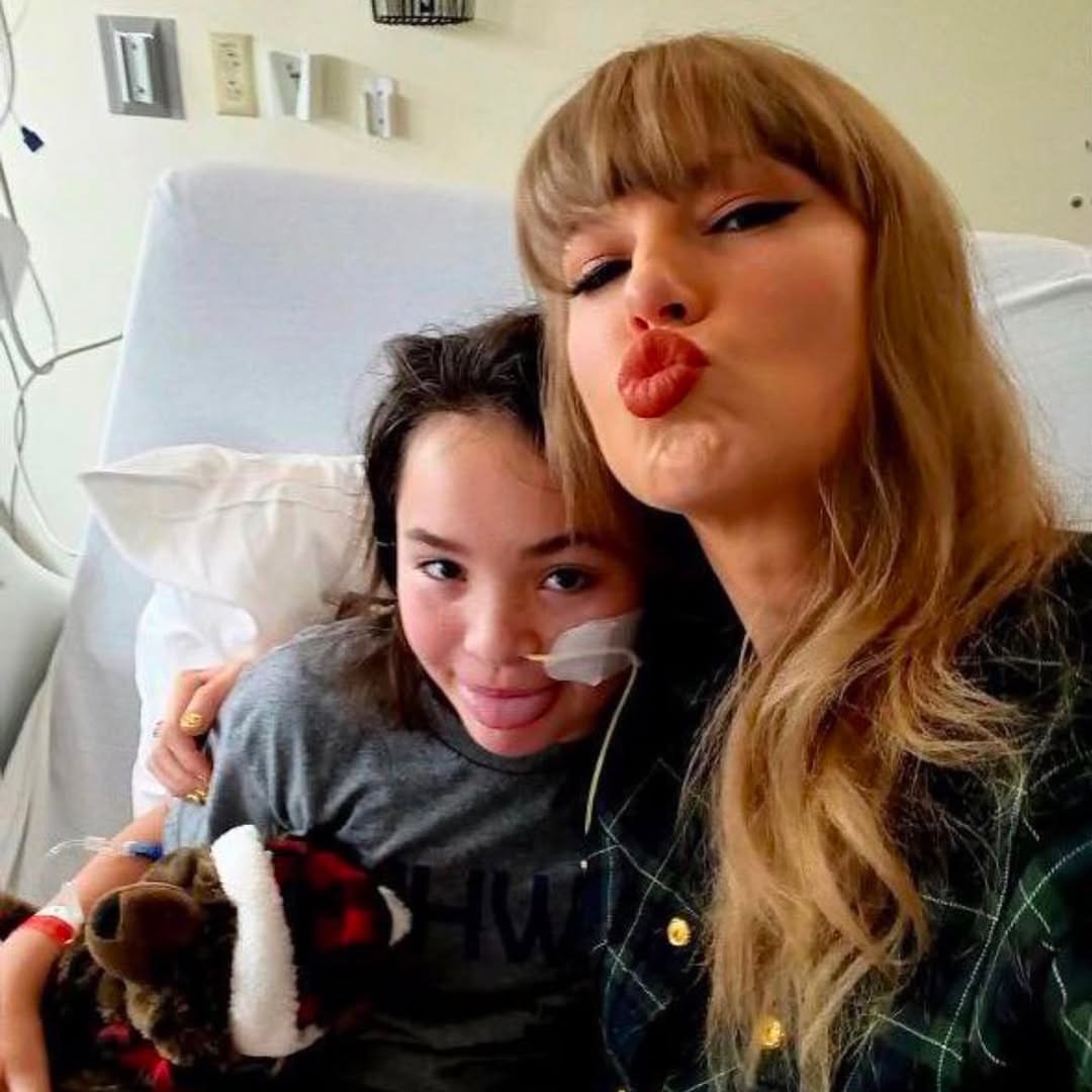 BREAKING: Taylor Swift and Travis Kelce visit the Children’s Mercy Hospital in Kansas and donated a staggering amount for Healthcare and promise to build… “Where does she get the energy to do this after just concluding a 3 year tour” – See Details and Photos 