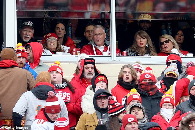 Breaking: Clips from the moment Taylor Swift and Caitlin Clark go wild as Travis Kelce stars for Kansas City Chiefs vs Houston Texans