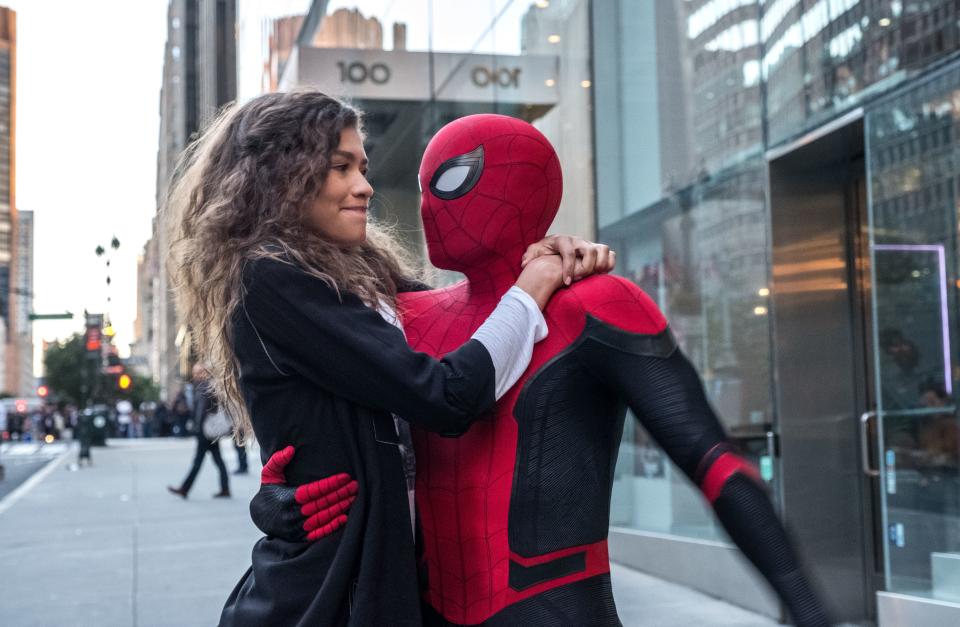 Breaking: ZENDAYA reveals she’s expecting with SPIDEY star TOM HOLLAND, the couple announces plans for a… See more.