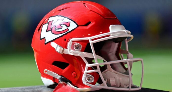 NFL world mourns Chiefs shocking training camp death