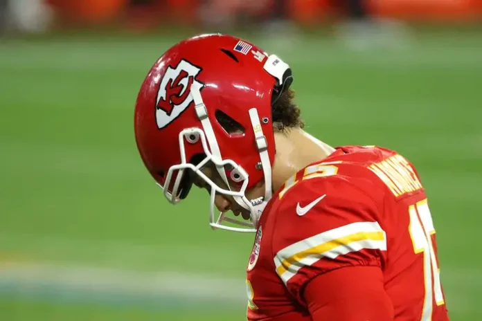 Patrick Mahomes face Criticism after loss from KC Chiefs Loss to Broncos - People why