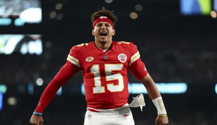 TOUCHDOWN: Patrick Mahomes Finds Rashee Rice for His Second TD Catch of 2023