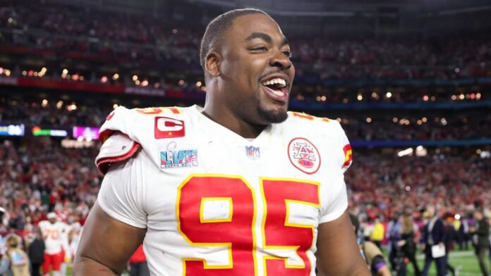 Amid retirement News : Chris Jones Threaten Chiefs, requesting for 4 years $184.5 million new contract