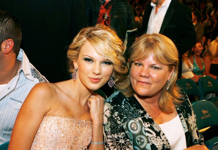 Taylor Swift revealed why her Mom Andrea Swift never wanted her to marry Travis Kelce at first , I'm glad she changed her mind because of...
