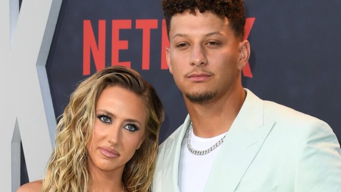 Patrick & Brittany Mahomes Fans Are Calling Out These 5 ‘Red Flags’ in Their Relationship