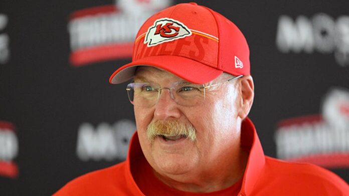Breaking News: Kansas City coach told 2 players who are leaving the chiefs after he talked about the reason why ' was a bolt from the blue '