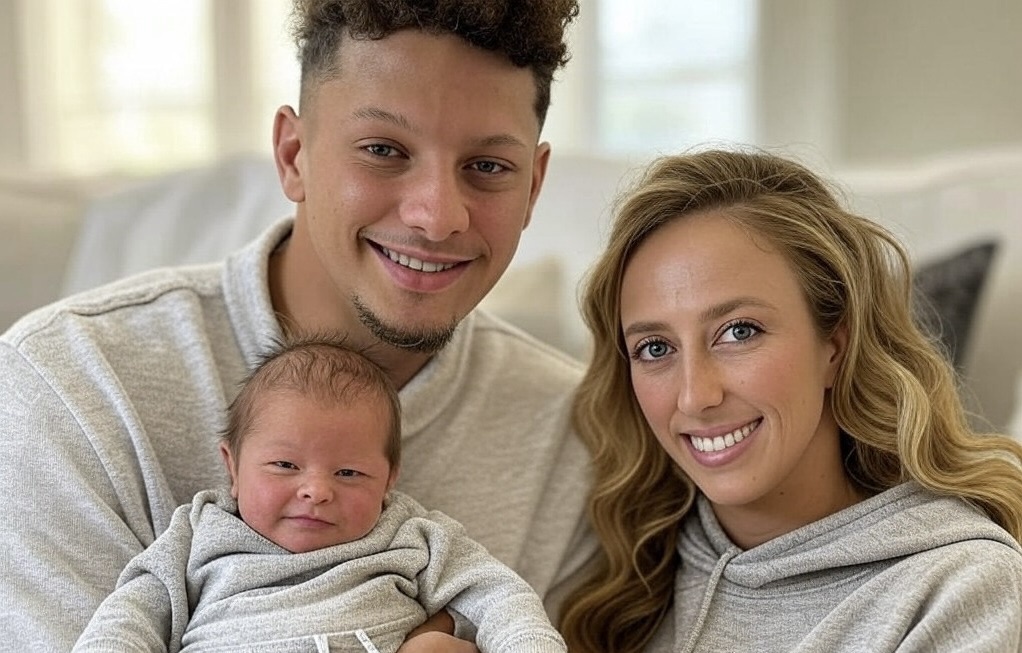 JUST IN: Mahomes’ Third Child, GOLDEN RAYE, Makes an Adorable Picture Perfect Entrance, Shared by Proud Parents Patrick Mahomes and Brittany Mahomes