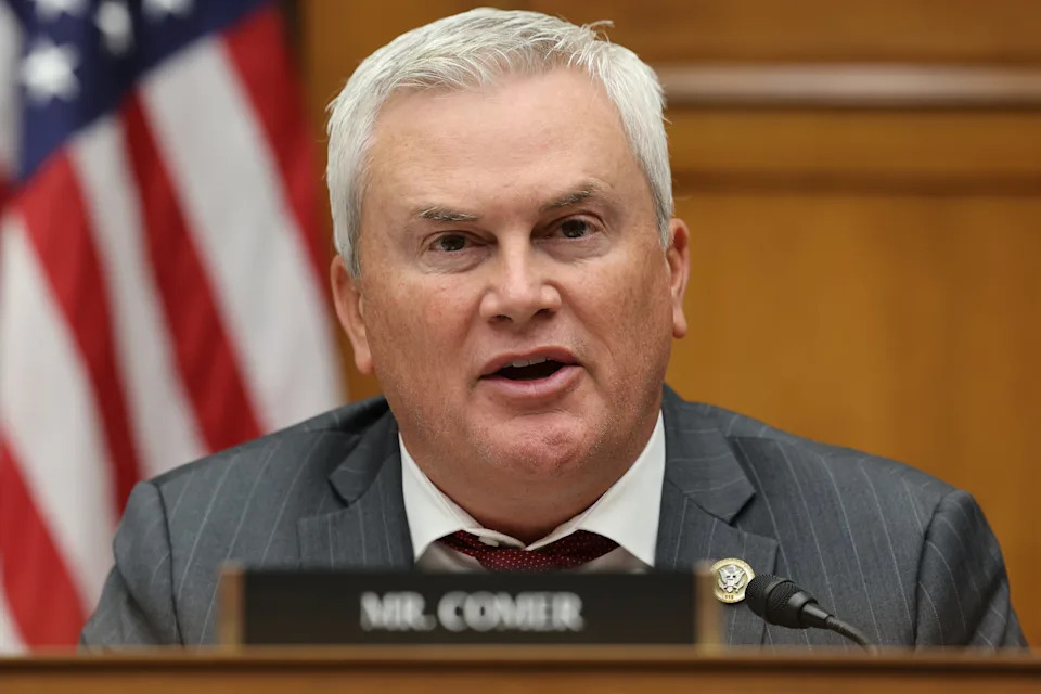 BREAKING: James Comer is reportedly terrified because he only demanded that the Clintons testify to impress Donald Trump