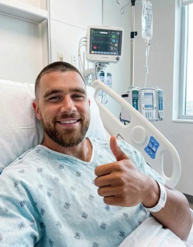 20 MINUTES AGO! Travis Kelce shared his first photo from his hospital bed, finally confirming the rumors that had been swirling for weeks. He admitted to undergoing a private medical treatment — with positive results. Yet the star tight end confessed: “This is only the beginning.” A statement from his team stunned fans worldwide: “It turns out Travis Kelce was battling…