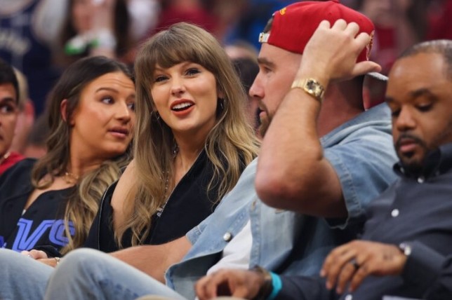 BREAKING: Fans Can’t Stop Talking as Taylor Swift and Travis Kelce Go Viral at Knicks-Cavs Match 😭🔥