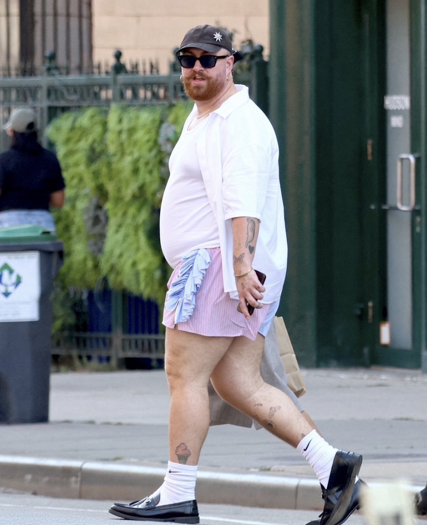 Sam Smith, 34, and His Boyfriend, 24, Look Good Together in Their Latest Photos. You Can Tell a Lot From the Way Two People Carry Themselves Around Each Other. They Look Good Together.